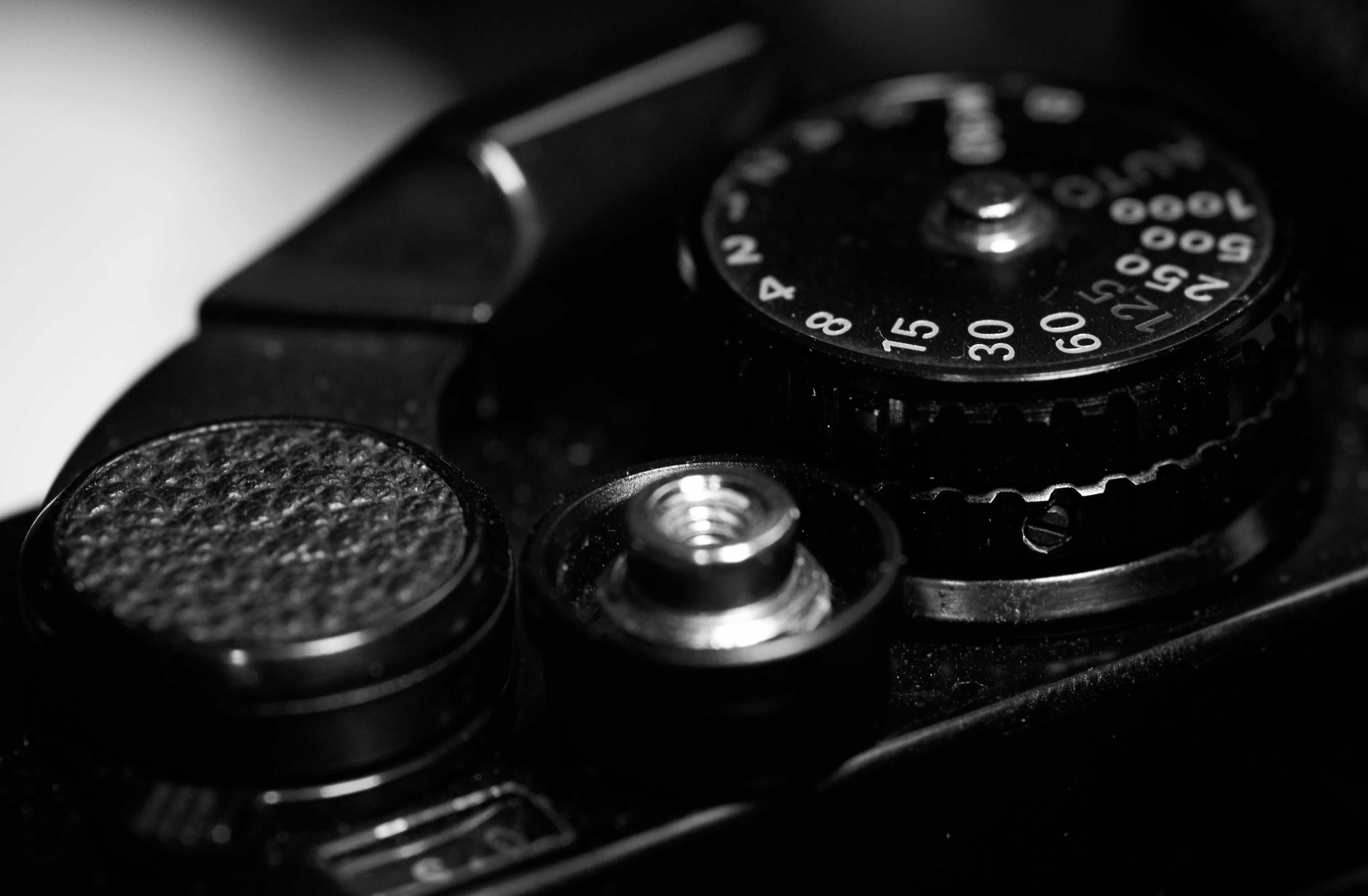 Nikon FE